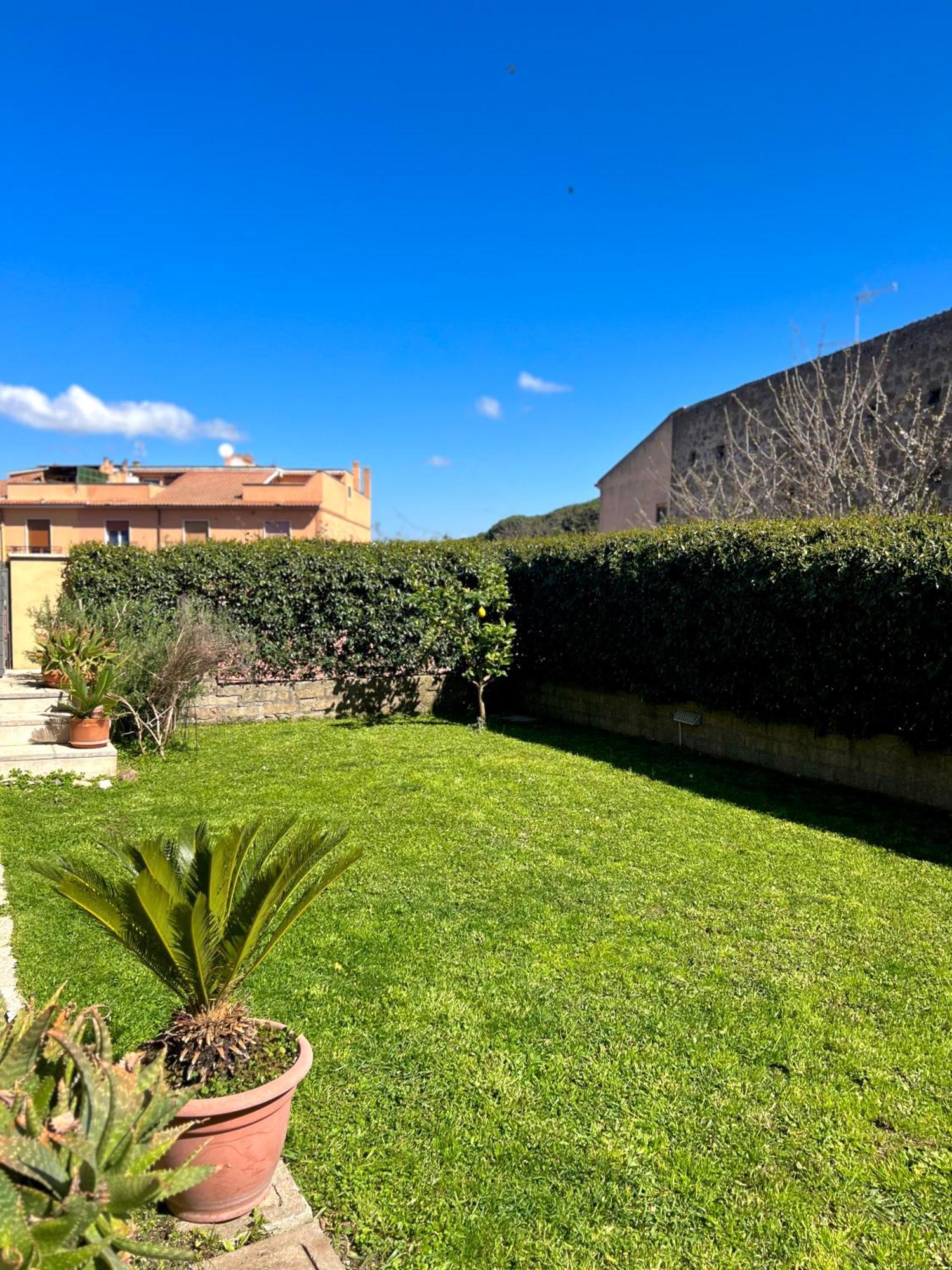 Appartamento Tra Il Borgo E Il Lago Anguillara Sabazia Exterior photo
